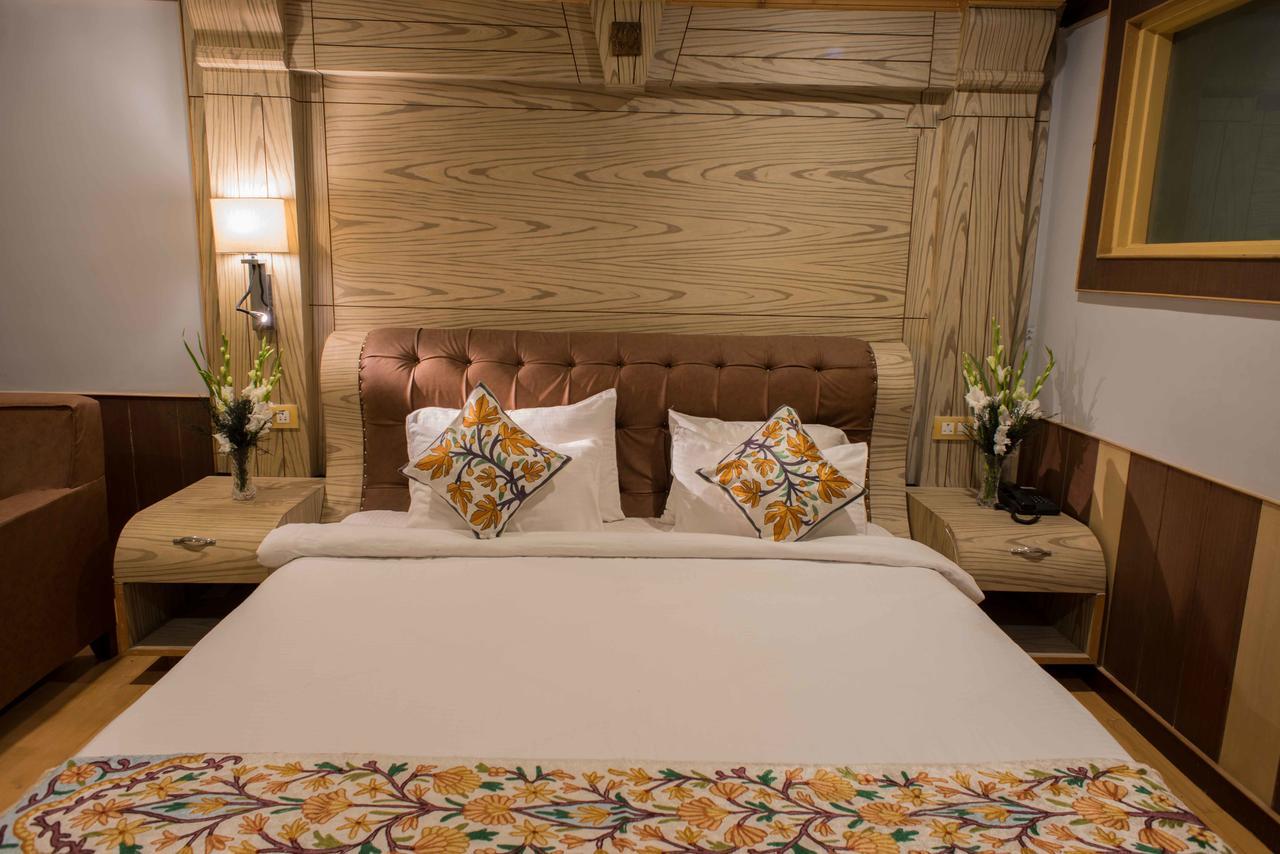Hotel Imperial Resorts Sonāmarg 外观 照片
